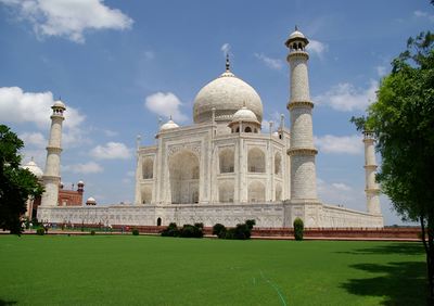 Taj Mahal Corner, The Taj Mahal